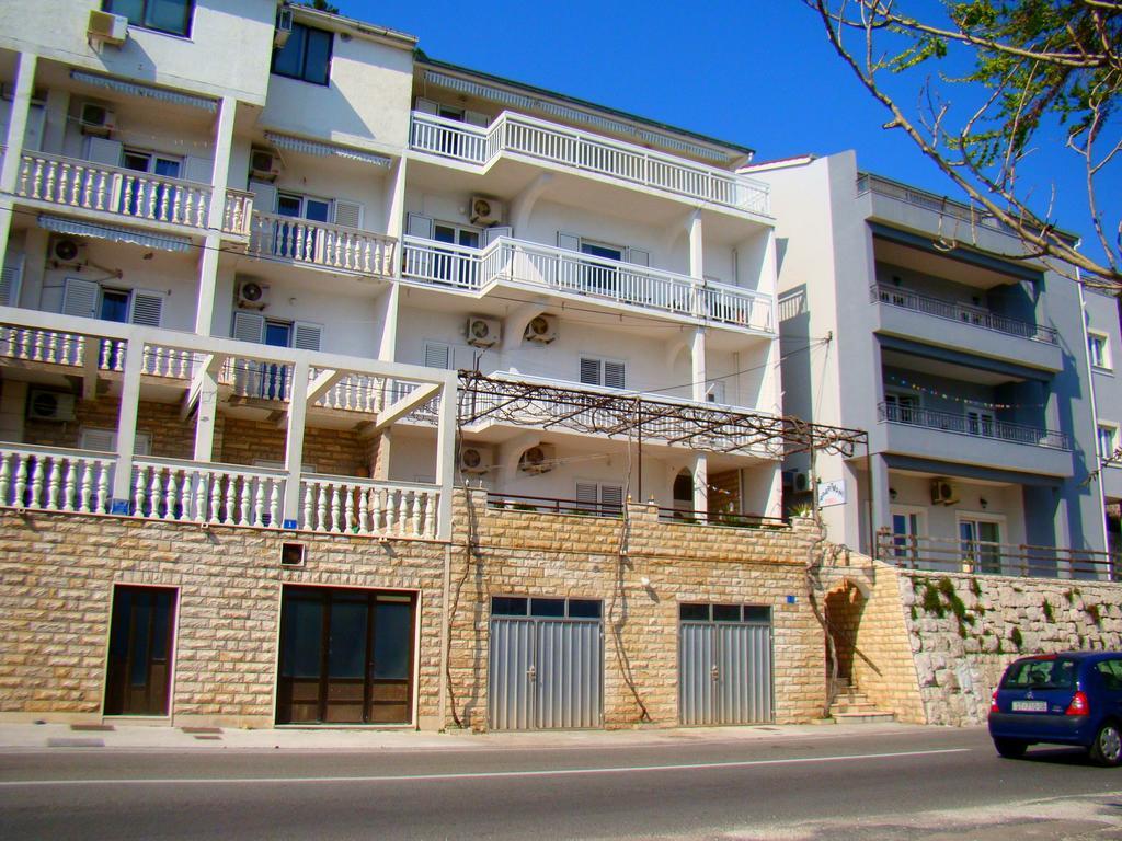 Apartments Anka Duće Εξωτερικό φωτογραφία