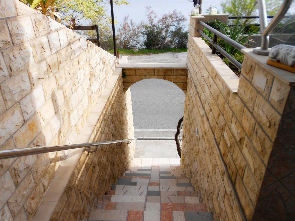 Apartments Anka Duće Εξωτερικό φωτογραφία