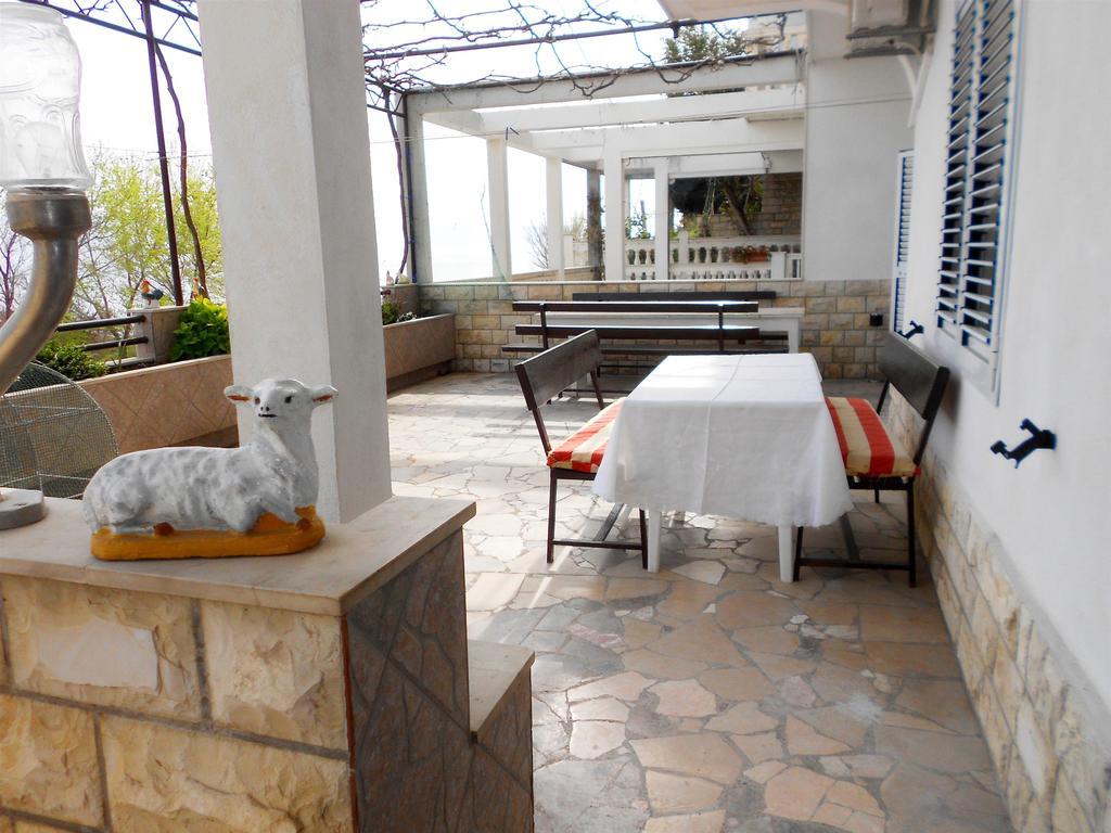 Apartments Anka Duće Εξωτερικό φωτογραφία